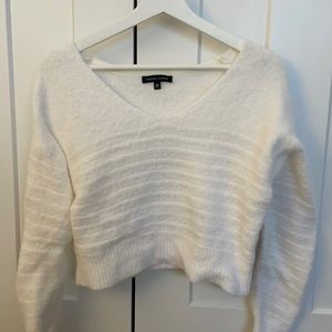 Kendall and Kylie white sweater size XS